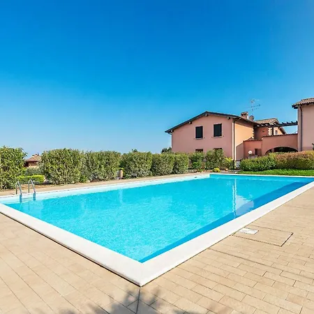 Le Terrazze Apartment *